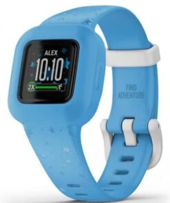 Sininen Garmin Vivofit Jr.3 -älykello, tähtikuvioitu ranneke ja värinäyttö.