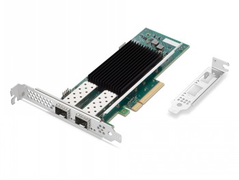 Lenovo Ethernet-verkkokortti, kaksi SFP28-porttia ja PCIe-liitäntä, siisti metallipinta viileällä sinisellä piirilevyllä.