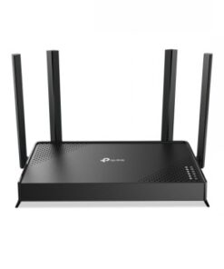 Musta TP-Link Archer BE220 -reititin neljällä pystysuoralla antennilla, pöytämalli.
