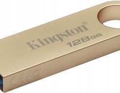 Kultainen Kingston 128 GB DataTraveler SE9 G3 USB-muistitikku, metallirunko ja avaimenperärengas.