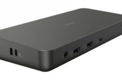 Musta Acer USB Type-C -telakka, ohut suorakulmainen muoto, useita liitäntöjä edessä ja sivuilla.