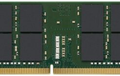 Vihreä Kingston 16GB DDR4 SODIMM-muistikampa kultaisilla liittimillä ja mustilla muistipiireillä.